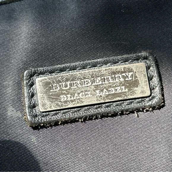 Burberry Black Label Nova Pattern Crossbody - Picture 2 of 12